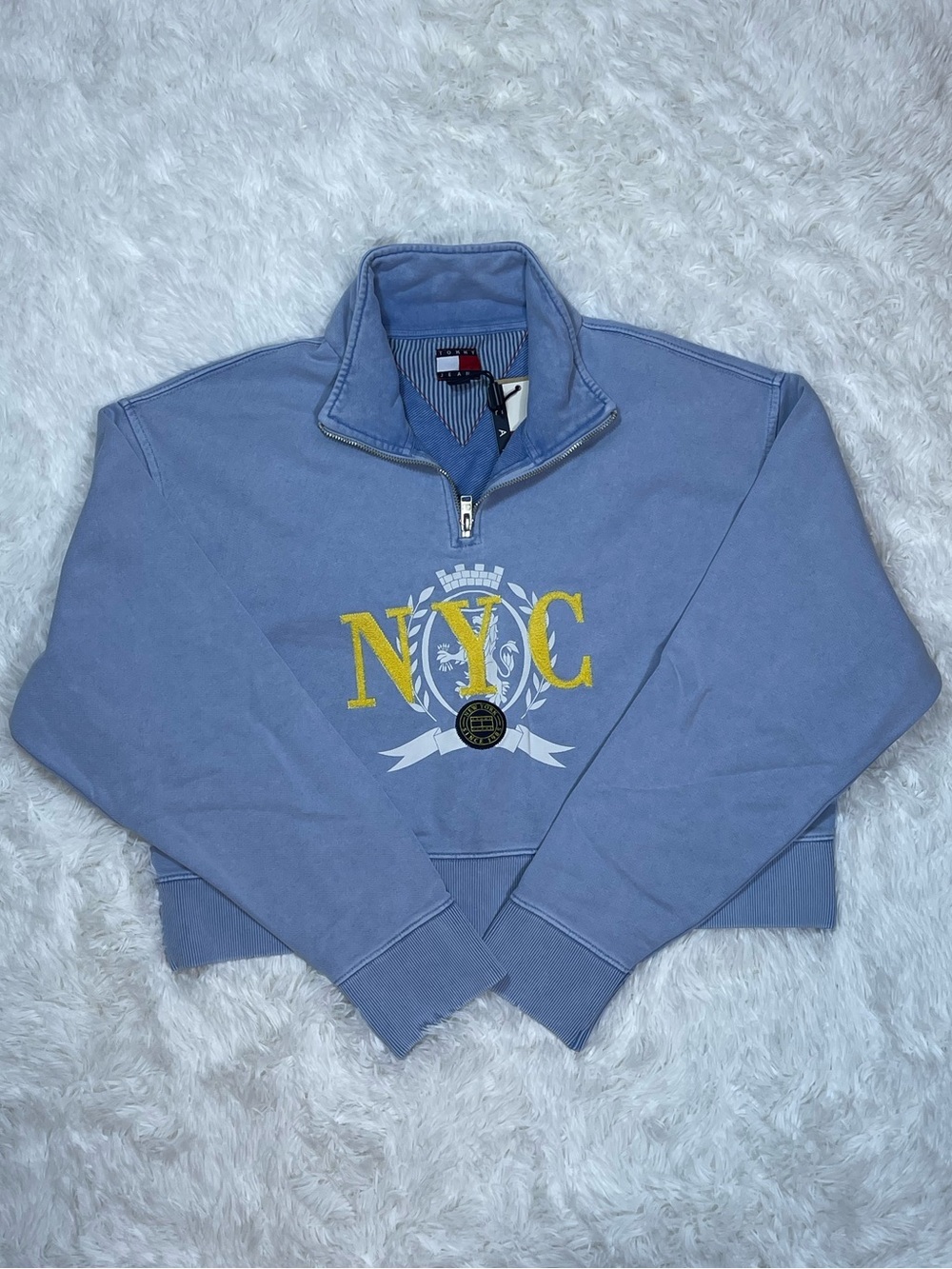 Tommy Jeans Periwinkle Half-Zip Sweatshirt with Yellow NYC Crest Size XL NWT
